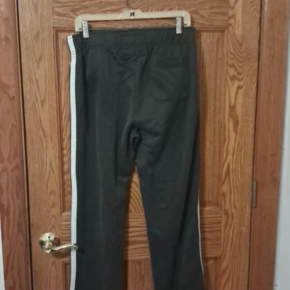 ABERCROMBIE  & FITCH  WOMENS SWEATPANTS SIZE M - Picture 2 of 15